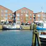 Orther Reede, Fehmarn-orth Orth
